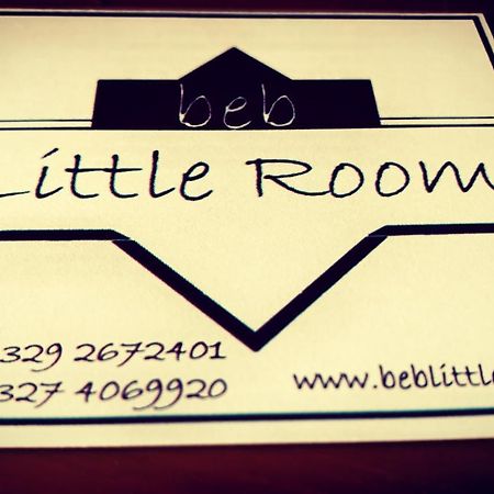 Little Room ซาแลร์โน ภายนอก รูปภาพ