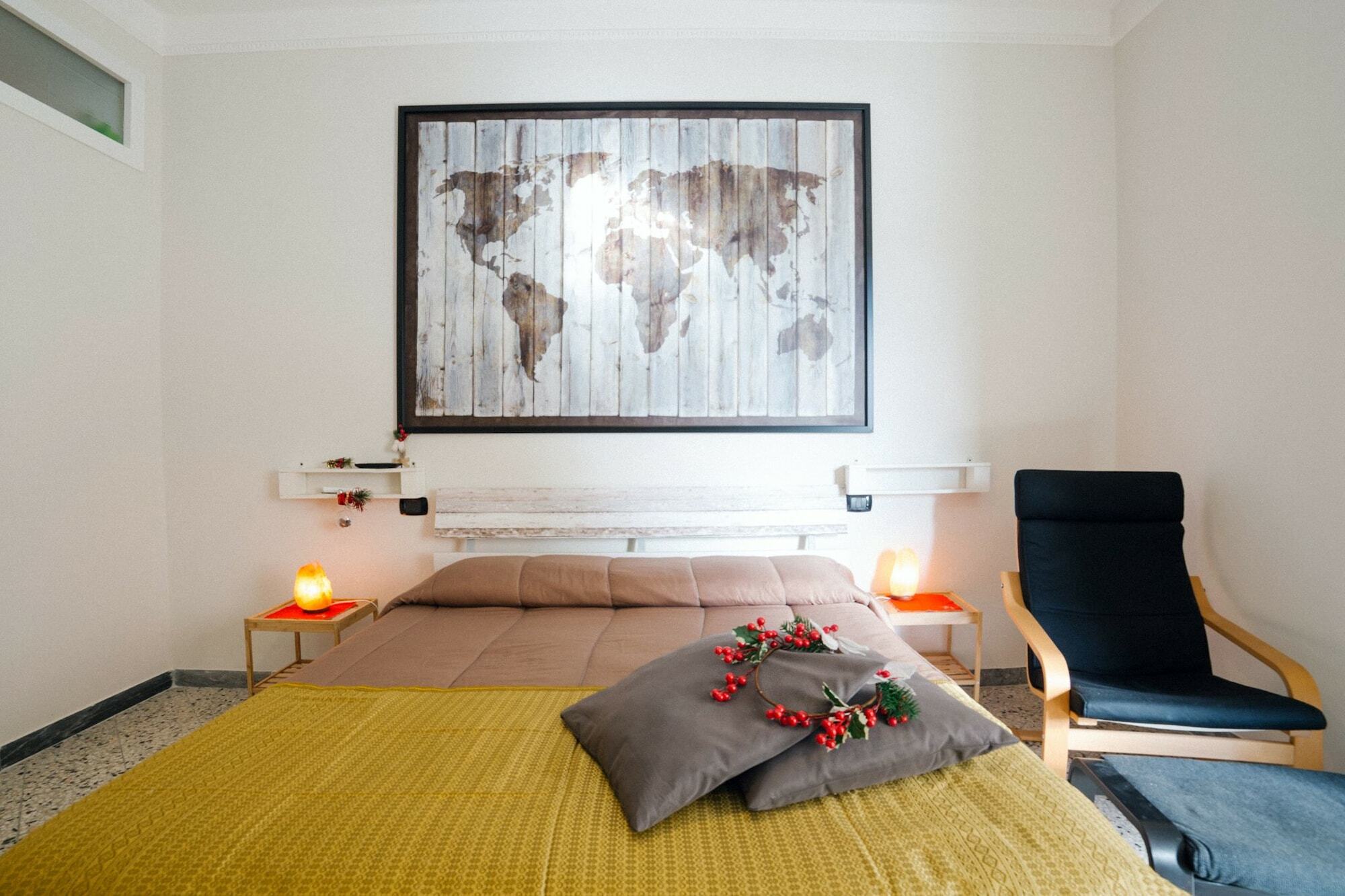 Little Room ซาแลร์โน ภายนอก รูปภาพ