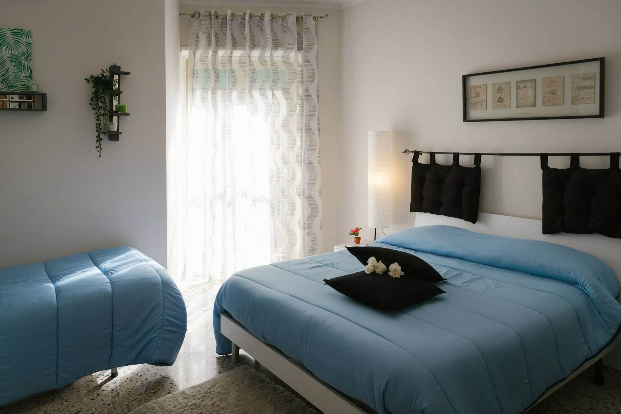 Little Room ซาแลร์โน ภายนอก รูปภาพ