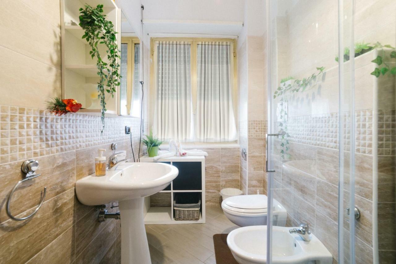 Little Room ซาแลร์โน ภายนอก รูปภาพ