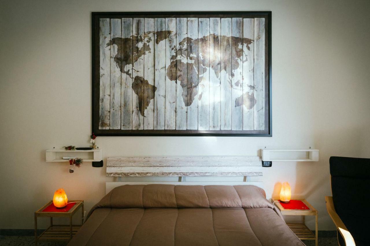 Little Room ซาแลร์โน ภายนอก รูปภาพ